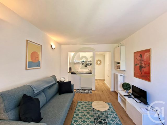Appartement Studio à louer - 1 pièce - 19.0 m2 - CANNES LA BOCCA - 06 - PROVENCE-ALPES-COTE-D-AZUR - Century 21 Immobilier Conseil
