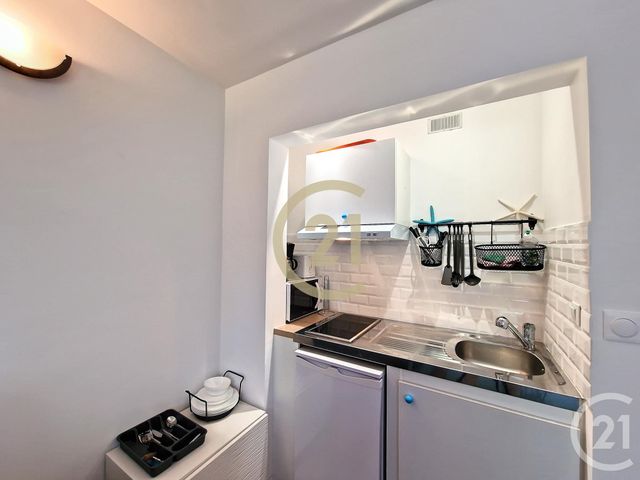 Appartement Studio à louer - 1 pièce - 19.0 m2 - CANNES LA BOCCA - 06 - PROVENCE-ALPES-COTE-D-AZUR - Century 21 Immobilier Conseil