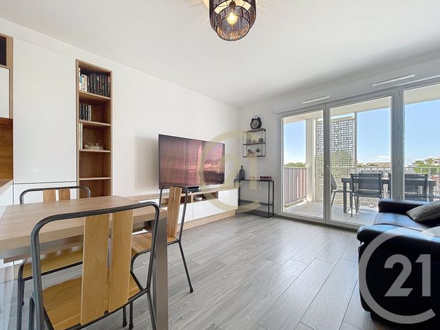 Appartement F3 à vendre - 3 pièces - 60.0 m2 - CANNES LA BOCCA - 06 - PROVENCE-ALPES-COTE-D-AZUR - Century 21 Immobilier Conseil