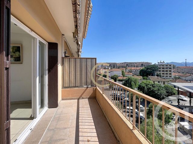 Appartement F3 à vendre CANNES LA BOCCA