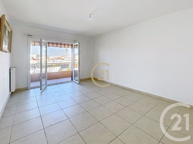 Appartement F3 à vendre - 3 pièces - 60.64 m2 - CANNES LA BOCCA - 06 - PROVENCE-ALPES-COTE-D-AZUR - Century 21 Immobilier Conseil
