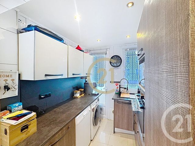 Appartement F4 à vendre - 4 pièces - 62.02 m2 - CANNES LA BOCCA - 06 - PROVENCE-ALPES-COTE-D-AZUR - Century 21 Immobilier Conseil