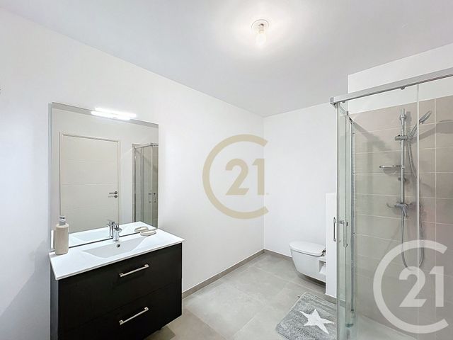 Appartement T2 à louer - 2 pièces - 49.44 m2 - CANNES LA BOCCA - 06 - PROVENCE-ALPES-COTE-D-AZUR - Century 21 Immobilier Conseil