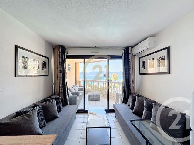Appartement T2 à louer - 2 pièces - 24.8 m2 - CANNES LA BOCCA - 06 - PROVENCE-ALPES-COTE-D-AZUR - Century 21 Immobilier Conseil