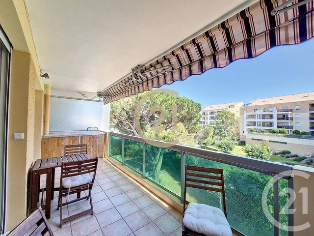 Appartement F2 à louer - 2 pièces - 45.34 m2 - CANNES LA BOCCA - 06 - PROVENCE-ALPES-COTE-D-AZUR - Century 21 Immobilier Conseil