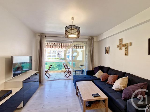 Appartement F2 à louer - 2 pièces - 45.34 m2 - CANNES LA BOCCA - 06 - PROVENCE-ALPES-COTE-D-AZUR - Century 21 Immobilier Conseil