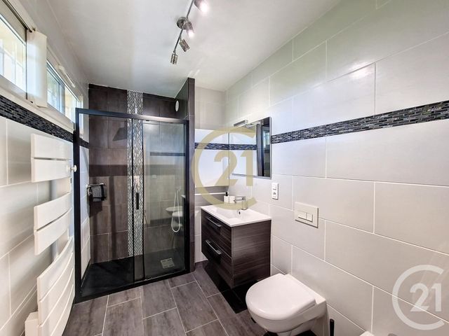 Appartement F2 à louer - 2 pièces - 45.34 m2 - CANNES LA BOCCA - 06 - PROVENCE-ALPES-COTE-D-AZUR - Century 21 Immobilier Conseil