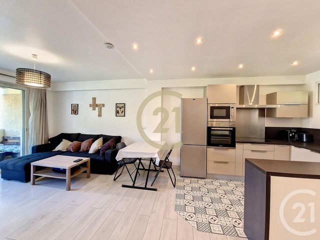 Appartement F2 à louer - 2 pièces - 45.34 m2 - CANNES LA BOCCA - 06 - PROVENCE-ALPES-COTE-D-AZUR - Century 21 Immobilier Conseil