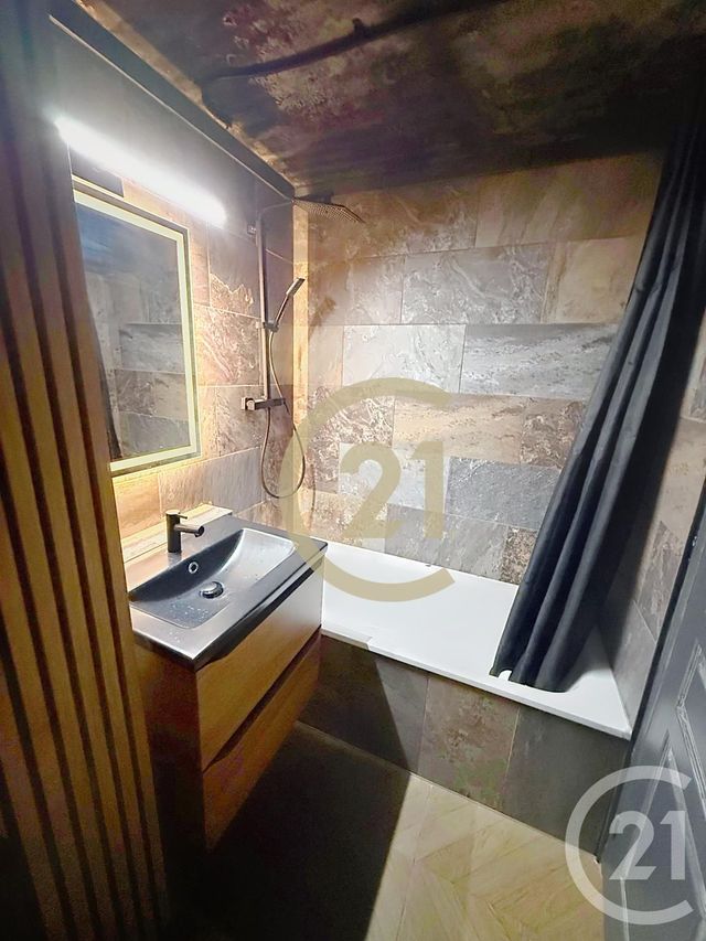 Appartement T2 à vendre - 2 pièces - 28.88 m2 - CANNES LA BOCCA - 06 - PROVENCE-ALPES-COTE-D-AZUR - Century 21 Immobilier Conseil