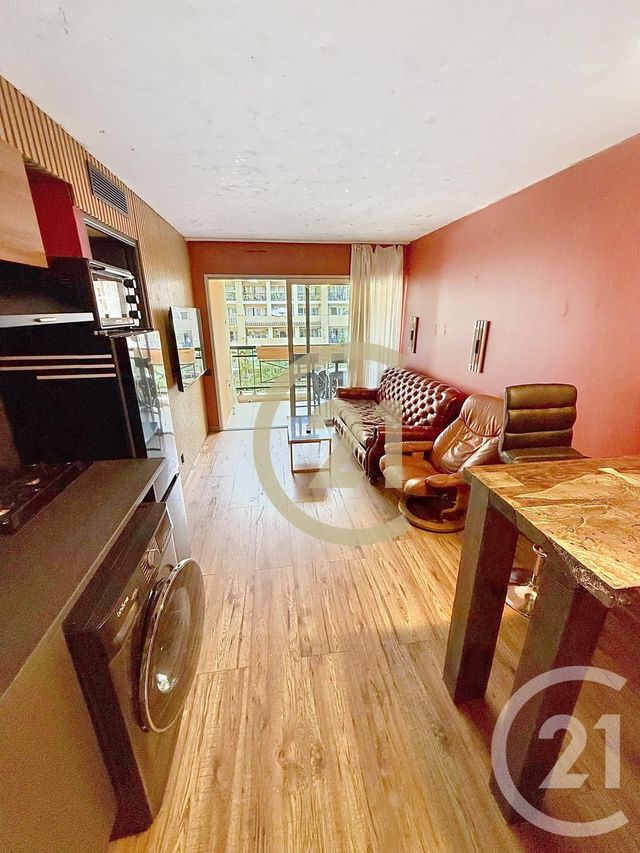 Appartement T2 à vendre - 2 pièces - 28.88 m2 - CANNES LA BOCCA - 06 - PROVENCE-ALPES-COTE-D-AZUR - Century 21 Immobilier Conseil