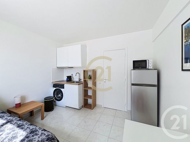 Appartement Studette à louer - 1 pièce - 21.0 m2 - CANNES - 06 - PROVENCE-ALPES-COTE-D-AZUR - Century 21 Immobilier Conseil