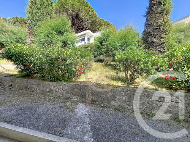 Appartement Studette à louer - 1 pièce - 21.0 m2 - CANNES - 06 - PROVENCE-ALPES-COTE-D-AZUR - Century 21 Immobilier Conseil