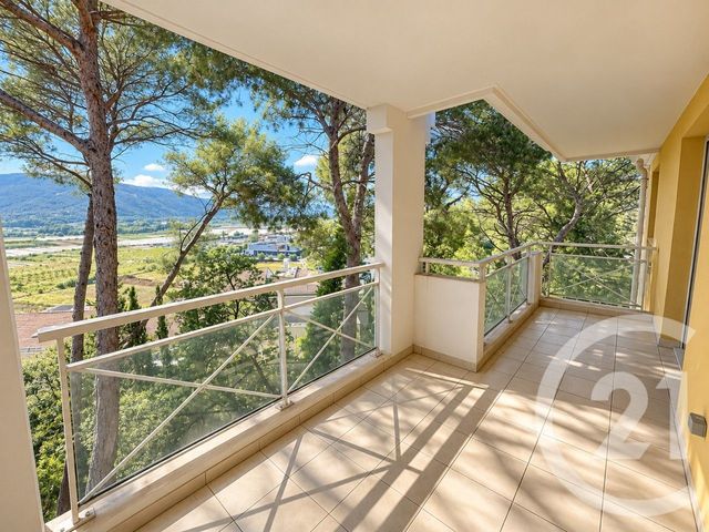 Appartement F3 à vendre CANNES LA BOCCA