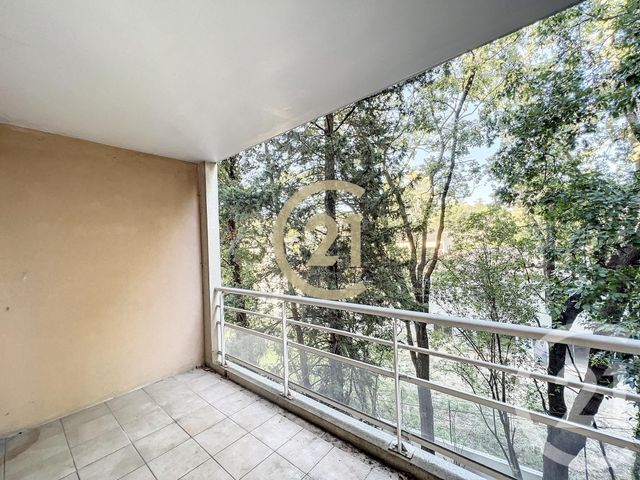 Appartement F2 à louer - 2 pièces - 45.8 m2 - CANNES LA BOCCA - 06 - PROVENCE-ALPES-COTE-D-AZUR - Century 21 Immobilier Conseil