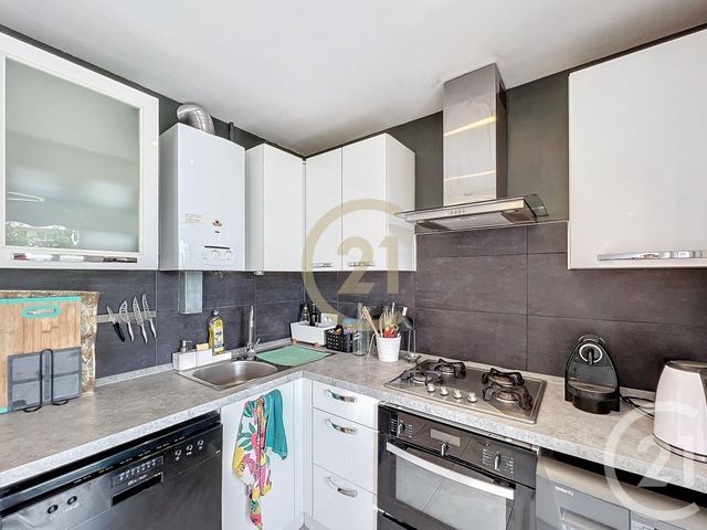 Appartement Studio à louer - 4 pièces - 68.11 m2 - CANNES LA BOCCA - 06 - PROVENCE-ALPES-COTE-D-AZUR - Century 21 Immobilier Conseil