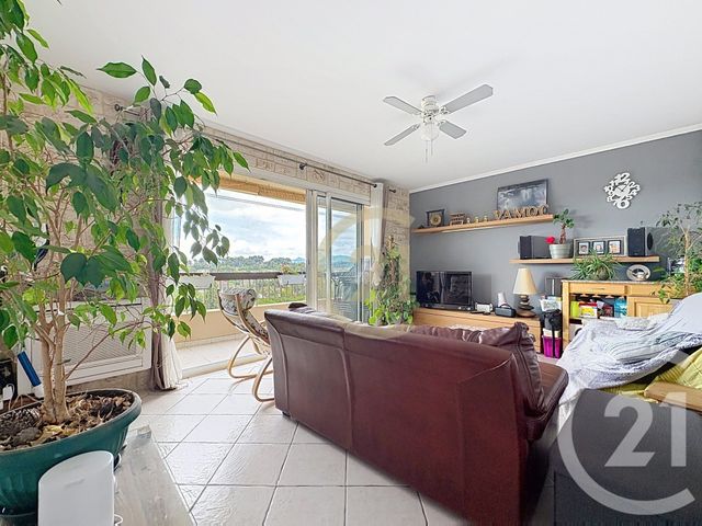 Appartement F5 à vendre - 5 pièces - 93.82 m2 - CANNES LA BOCCA - 06 - PROVENCE-ALPES-COTE-D-AZUR - Century 21 Immobilier Conseil