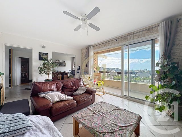 Appartement F5 à vendre - 5 pièces - 93.82 m2 - CANNES LA BOCCA - 06 - PROVENCE-ALPES-COTE-D-AZUR - Century 21 Immobilier Conseil