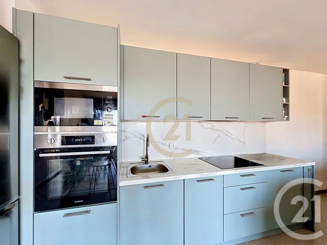 Appartement T2 à louer - 2 pièces - 49.44 m2 - CANNES LA BOCCA - 06 - PROVENCE-ALPES-COTE-D-AZUR - Century 21 Immobilier Conseil