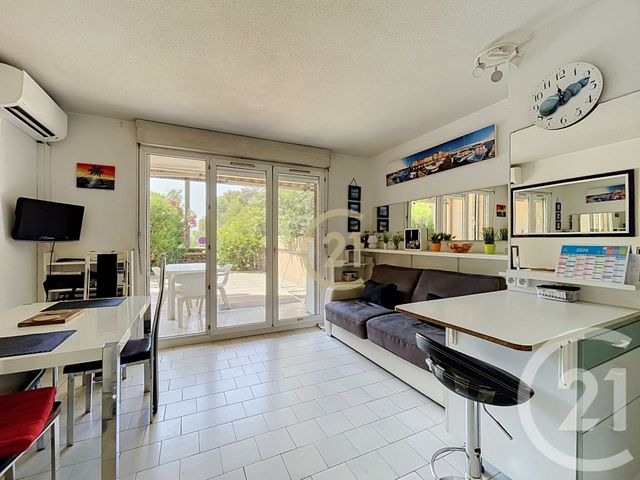 Appartement Studio à vendre - 1 pièce - 22.85 m2 - CANNES LA BOCCA - 06 - PROVENCE-ALPES-COTE-D-AZUR - Century 21 Immobilier Conseil