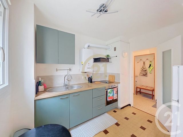 Appartement T2 à louer - 2 pièces - 41.88 m2 - CANNES LA BOCCA - 06 - PROVENCE-ALPES-COTE-D-AZUR - Century 21 Immobilier Conseil