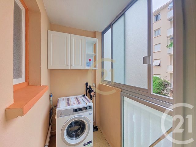 Appartement T2 à louer - 2 pièces - 41.88 m2 - CANNES LA BOCCA - 06 - PROVENCE-ALPES-COTE-D-AZUR - Century 21 Immobilier Conseil