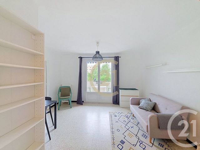 Appartement T2 à louer - 2 pièces - 41.88 m2 - CANNES LA BOCCA - 06 - PROVENCE-ALPES-COTE-D-AZUR - Century 21 Immobilier Conseil