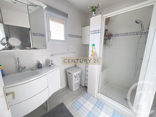 Appartement F3 à vendre - 3 pièces - 65.25 m2 - CANNES LA BOCCA - 06 - PROVENCE-ALPES-COTE-D-AZUR - Century 21 Immobilier Conseil