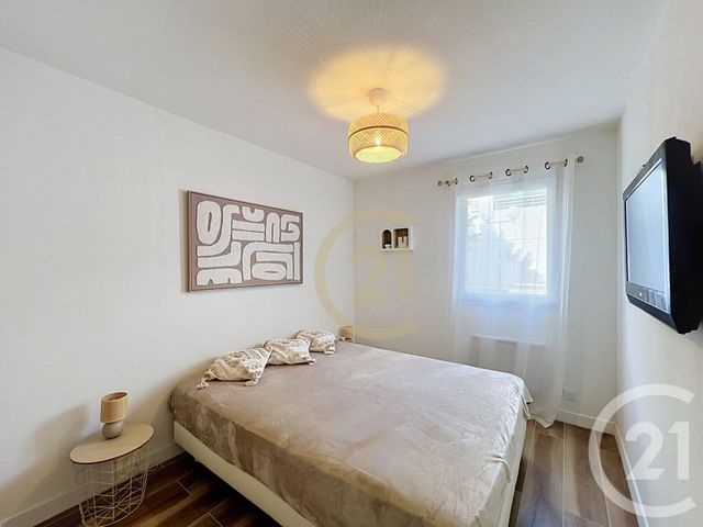 Appartement T3 à louer - 3 pièces - 63.52 m2 - LA ROQUETTE SUR SIAGNE - 06 - PROVENCE-ALPES-COTE-D-AZUR - Century 21 Immobilier Conseil