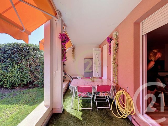 Appartement T3 à louer - 3 pièces - 63.52 m2 - LA ROQUETTE SUR SIAGNE - 06 - PROVENCE-ALPES-COTE-D-AZUR - Century 21 Immobilier Conseil