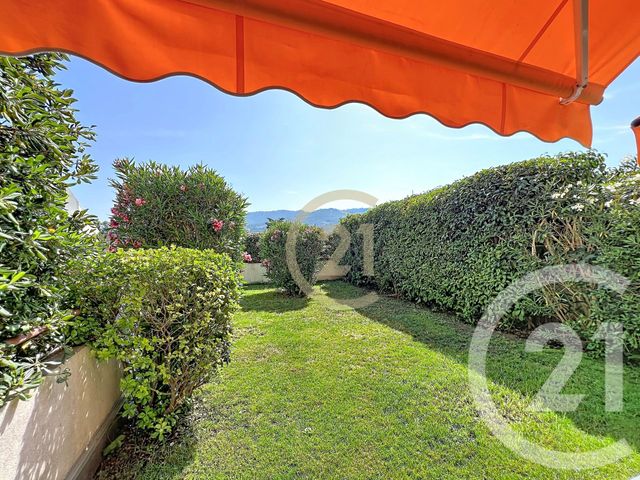 Appartement T3 à louer - 3 pièces - 63.52 m2 - LA ROQUETTE SUR SIAGNE - 06 - PROVENCE-ALPES-COTE-D-AZUR - Century 21 Immobilier Conseil
