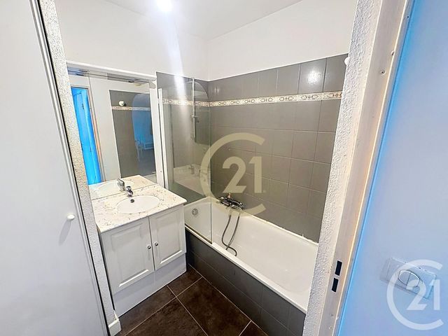 Appartement T2 à vendre - 2 pièces - 38.72 m2 - CANNES LA BOCCA - 06 - PROVENCE-ALPES-COTE-D-AZUR - Century 21 Immobilier Conseil