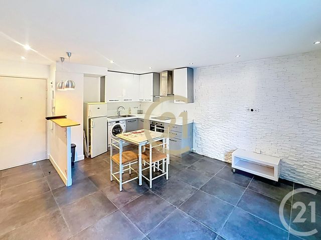 Appartement T2 à vendre - 2 pièces - 38.72 m2 - CANNES LA BOCCA - 06 - PROVENCE-ALPES-COTE-D-AZUR - Century 21 Immobilier Conseil