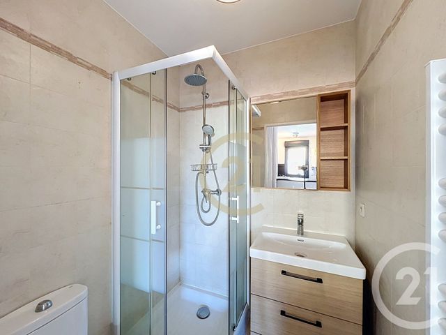 Appartement Studio à louer - 1 pièce - 23.27 m2 - CANNES LA BOCCA - 06 - PROVENCE-ALPES-COTE-D-AZUR - Century 21 Immobilier Conseil