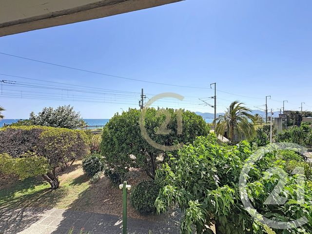 Appartement F3 à vendre - 3 pièces - 70.44 m2 - CANNES LA BOCCA - 06 - PROVENCE-ALPES-COTE-D-AZUR - Century 21 Immobilier Conseil
