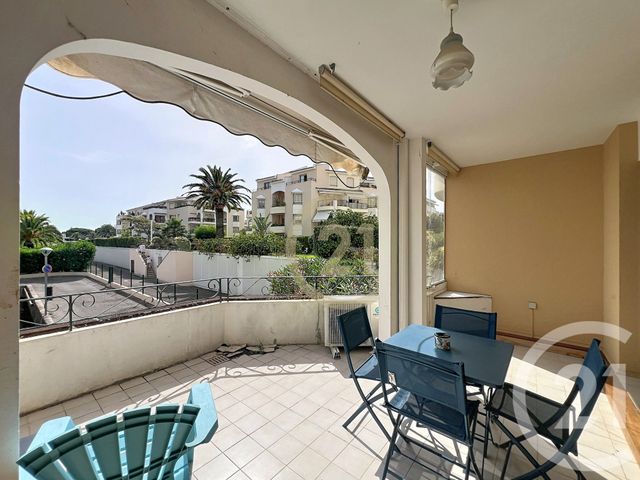 Appartement T2 à louer - 2 pièces - 34.04 m2 - MANDELIEU LA NAPOULE - 06 - PROVENCE-ALPES-COTE-D-AZUR - Century 21 Immobilier Conseil