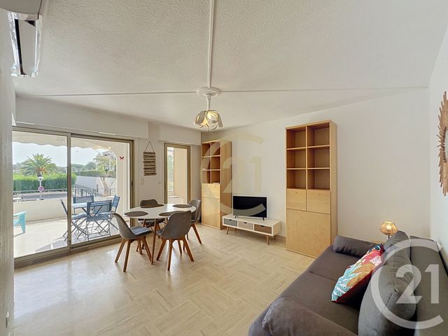 Appartement T2 à louer - 2 pièces - 34.04 m2 - MANDELIEU LA NAPOULE - 06 - PROVENCE-ALPES-COTE-D-AZUR - Century 21 Immobilier Conseil