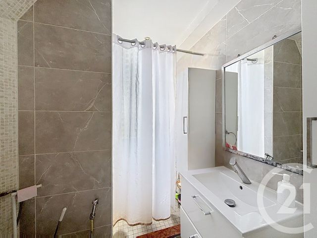Appartement T4 à vendre - 4 pièces - 59.01 m2 - CANNES LA BOCCA - 06 - PROVENCE-ALPES-COTE-D-AZUR - Century 21 Immobilier Conseil