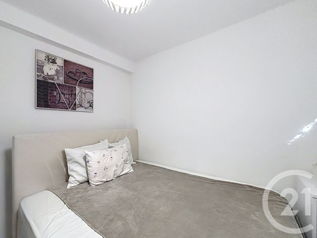 Appartement T4 à vendre - 4 pièces - 59.01 m2 - CANNES LA BOCCA - 06 - PROVENCE-ALPES-COTE-D-AZUR - Century 21 Immobilier Conseil