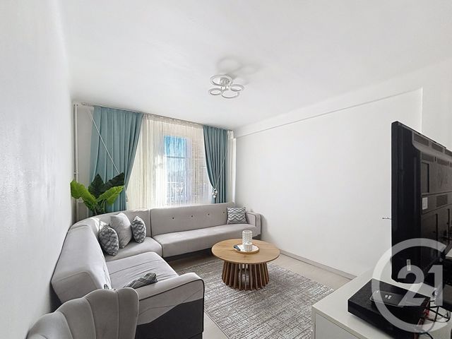 Appartement T4 à vendre - 4 pièces - 59.01 m2 - CANNES LA BOCCA - 06 - PROVENCE-ALPES-COTE-D-AZUR - Century 21 Immobilier Conseil