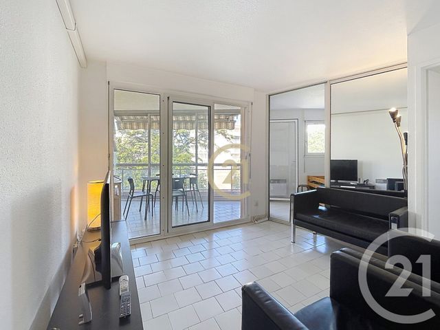 Appartement F2 à vendre - 2 pièces - 39.77 m2 - CANNES LA BOCCA - 06 - PROVENCE-ALPES-COTE-D-AZUR - Century 21 Immobilier Conseil