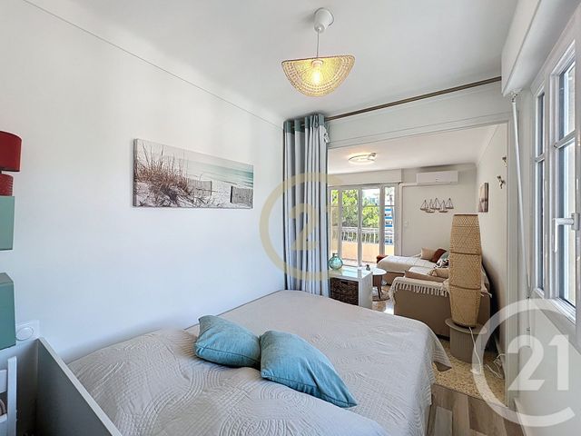Appartement Studio à louer - 1 pièce - 30.76 m2 - CANNES - 06 - PROVENCE-ALPES-COTE-D-AZUR - Century 21 Immobilier Conseil