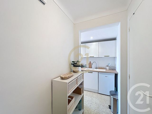 Appartement Studio à louer - 1 pièce - 30.76 m2 - CANNES - 06 - PROVENCE-ALPES-COTE-D-AZUR - Century 21 Immobilier Conseil