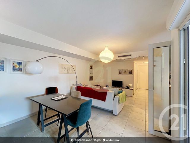 Appartement T3 à louer - 3 pièces - 67.24 m2 - CANNES LA BOCCA - 06 - PROVENCE-ALPES-COTE-D-AZUR - Century 21 Immobilier Conseil