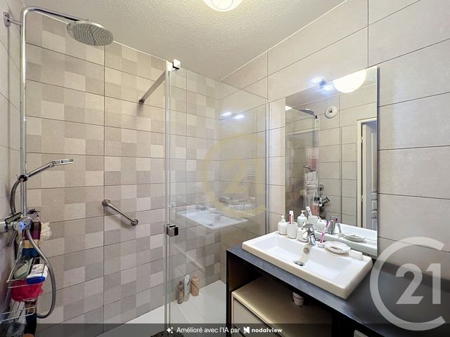 Appartement T3 à louer - 3 pièces - 67.24 m2 - CANNES LA BOCCA - 06 - PROVENCE-ALPES-COTE-D-AZUR - Century 21 Immobilier Conseil