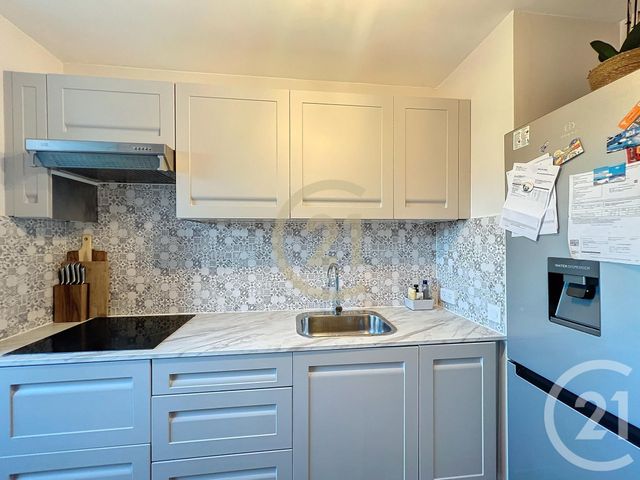 Appartement F3 à louer - 3 pièces - 58.86 m2 - CANNES LA BOCCA - 06 - PROVENCE-ALPES-COTE-D-AZUR - Century 21 Immobilier Conseil