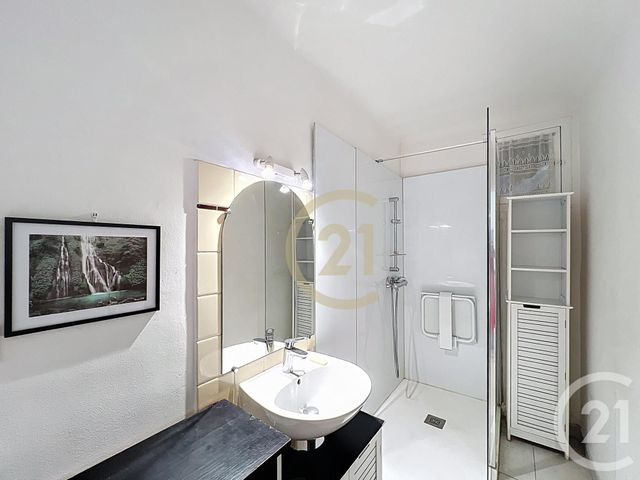 Appartement F3 à louer - 3 pièces - 62.04 m2 - CANNES LA BOCCA - 06 - PROVENCE-ALPES-COTE-D-AZUR - Century 21 Immobilier Conseil