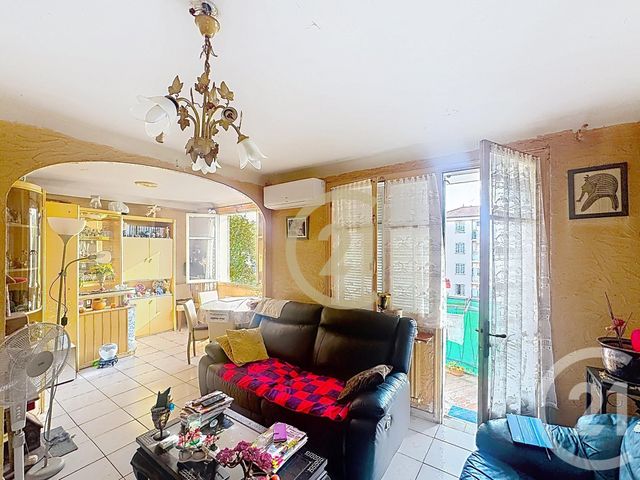 Appartement T4 à vendre - 4 pièces - 60.81 m2 - CANNES LA BOCCA - 06 - PROVENCE-ALPES-COTE-D-AZUR - Century 21 Immobilier Conseil