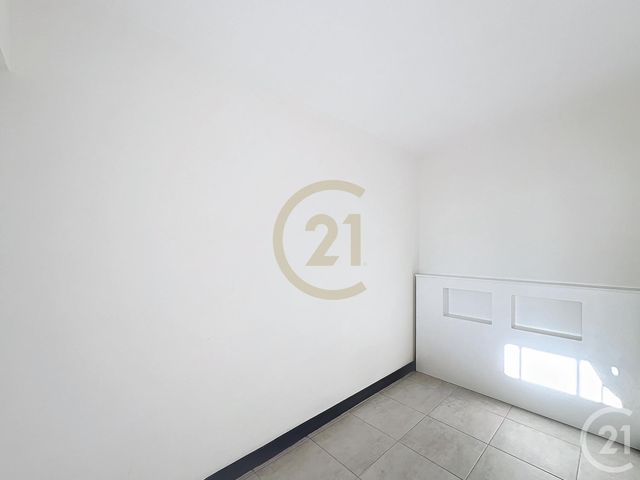 Appartement Studio Cabine à louer - 1 pièce - 31.32 m2 - CANNES LA BOCCA - 06 - PROVENCE-ALPES-COTE-D-AZUR - Century 21 Immobilier Conseil