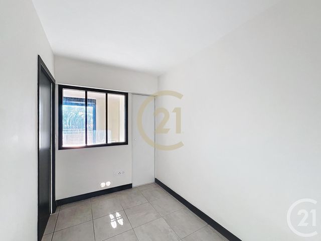 Appartement Studio Cabine à louer - 1 pièce - 31.32 m2 - CANNES LA BOCCA - 06 - PROVENCE-ALPES-COTE-D-AZUR - Century 21 Immobilier Conseil
