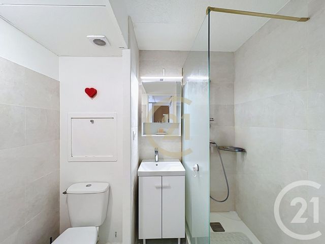 Appartement T2 à louer - 2 pièces - 25.46 m2 - CANNES LA BOCCA - 06 - PROVENCE-ALPES-COTE-D-AZUR - Century 21 Immobilier Conseil